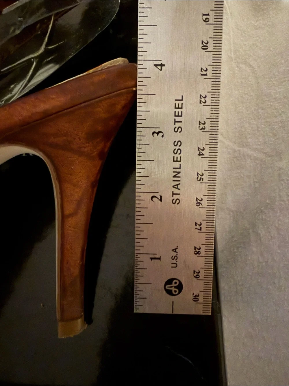 White House Black Market Cognac Leather Knotted Slingback Heels size 10